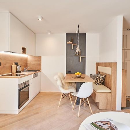 Cozy Apartment In The Heart Of Kranjska Gora Esterno foto