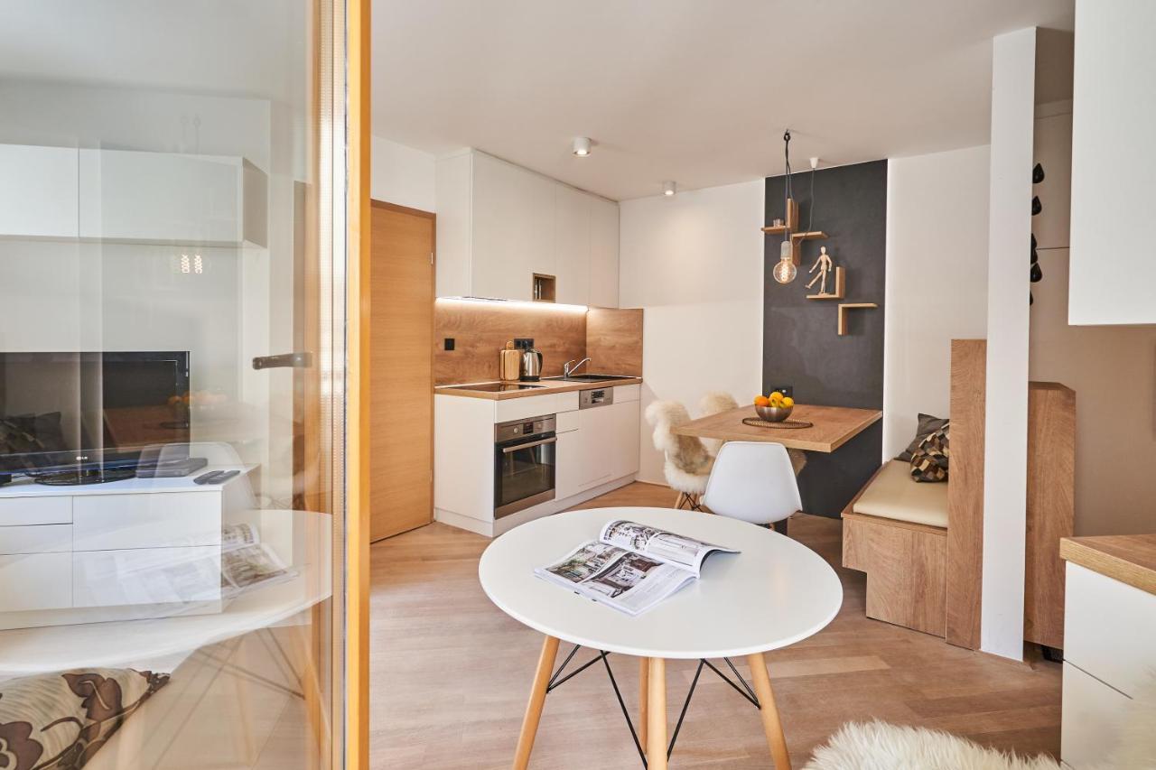 Cozy Apartment In The Heart Of Kranjska Gora Esterno foto